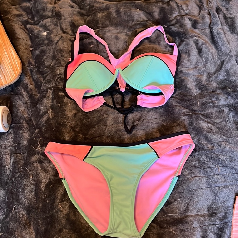 Sporty 2piece swimsuit